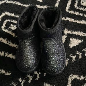 New. Black glitter. Girls ankle boots sz 1